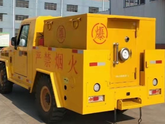 舒兰凯龙爆破器材运输车：保障爆破任务的安全运行