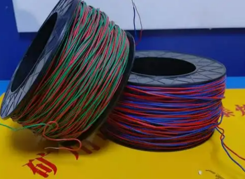 舒兰放炮线的主要材质有哪些？不同材质的适用场景有何区别？